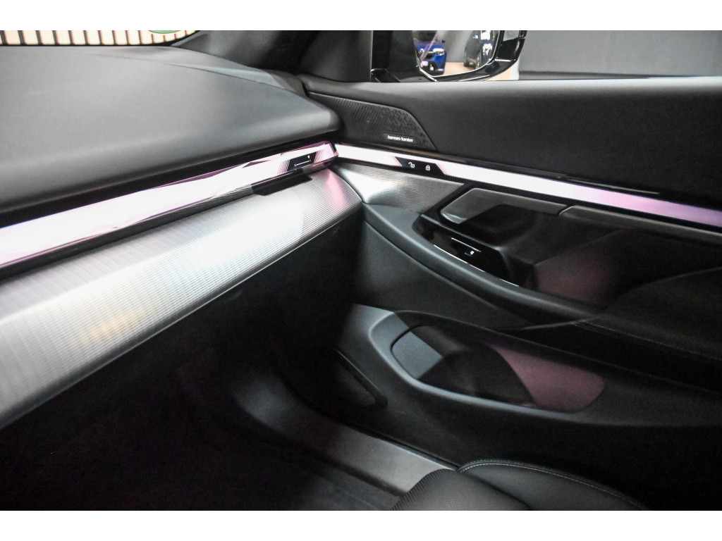 BMW i5 Touring