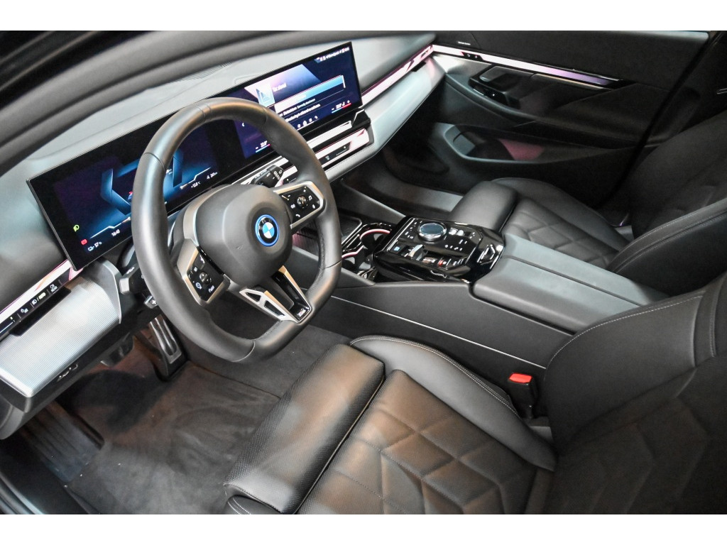 BMW i5 Touring